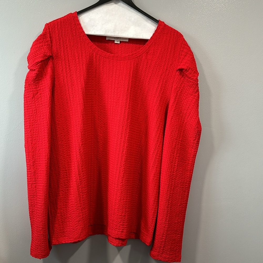 Loft red knit top, twisted puff sleeves, size XL, like new